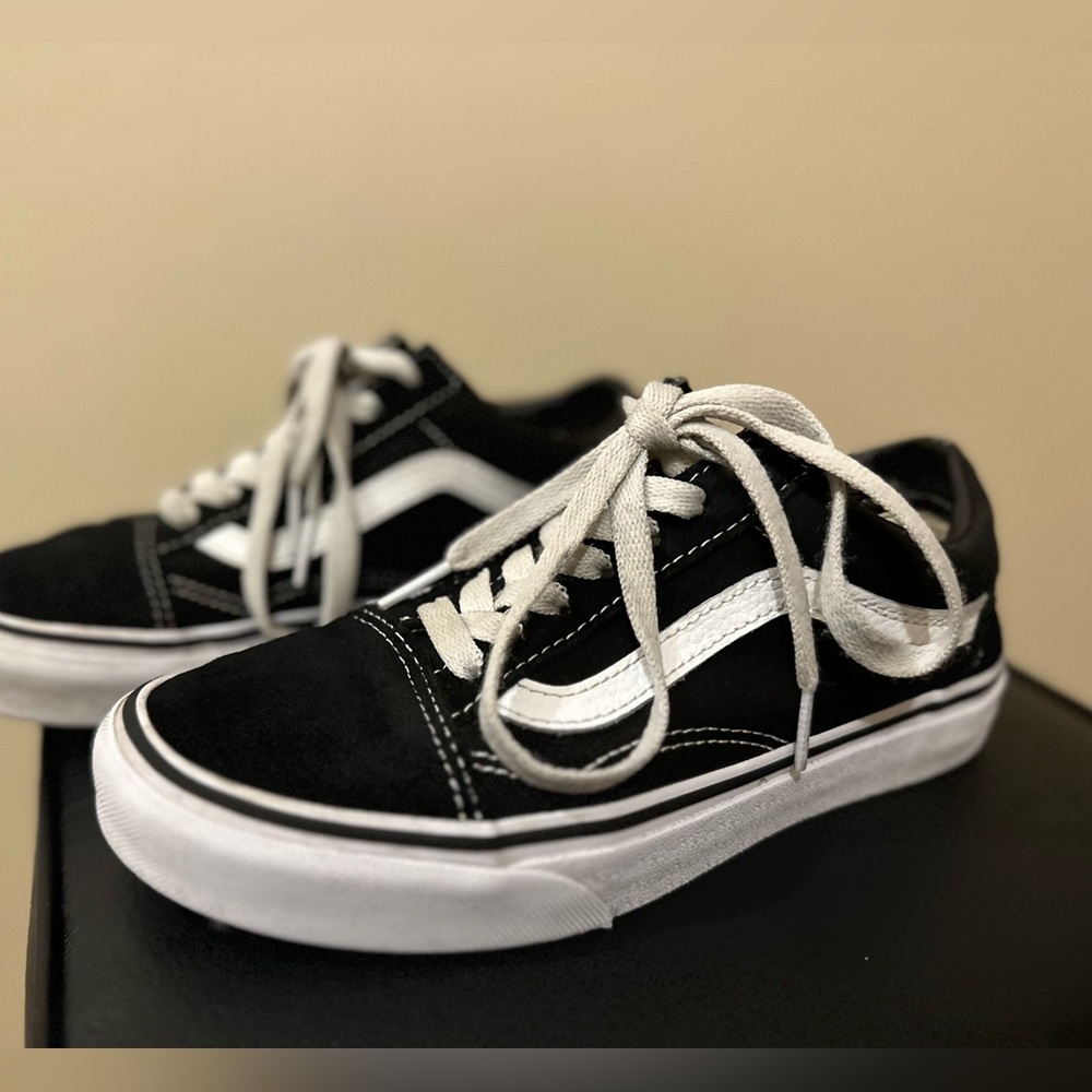OLD SKOOL SHOE